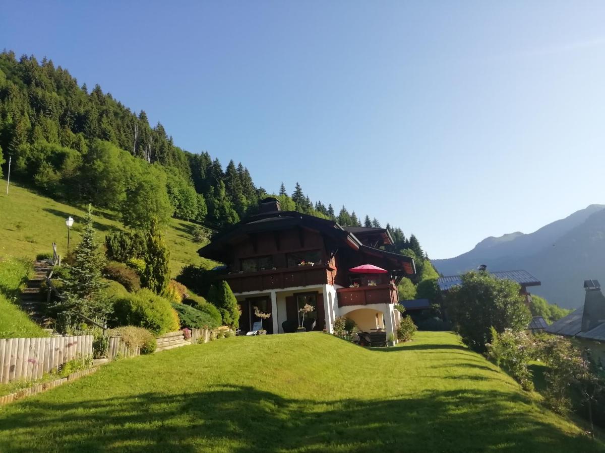 Chambres En Chalet Petit Dejeuner Inclus La Cote d'Arbroz Kültér fotó