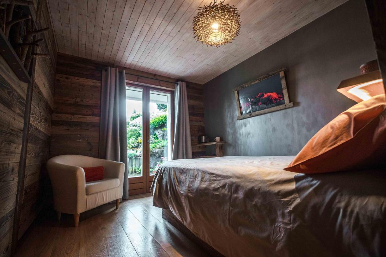 Chambres En Chalet Petit Dejeuner Inclus La Cote d'Arbroz Kültér fotó